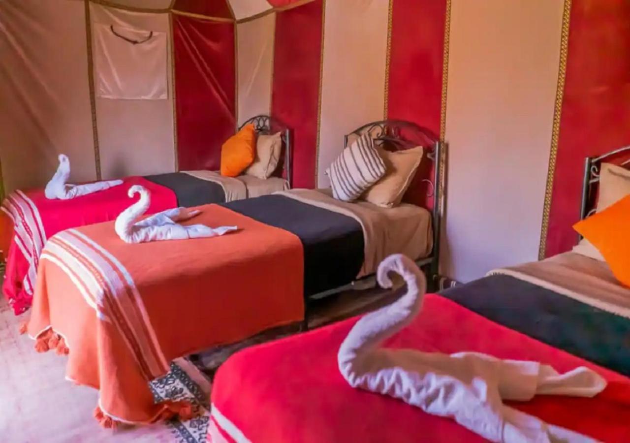 Desert Luxury Tented & Activities Hotell Adrouine Exteriör bild