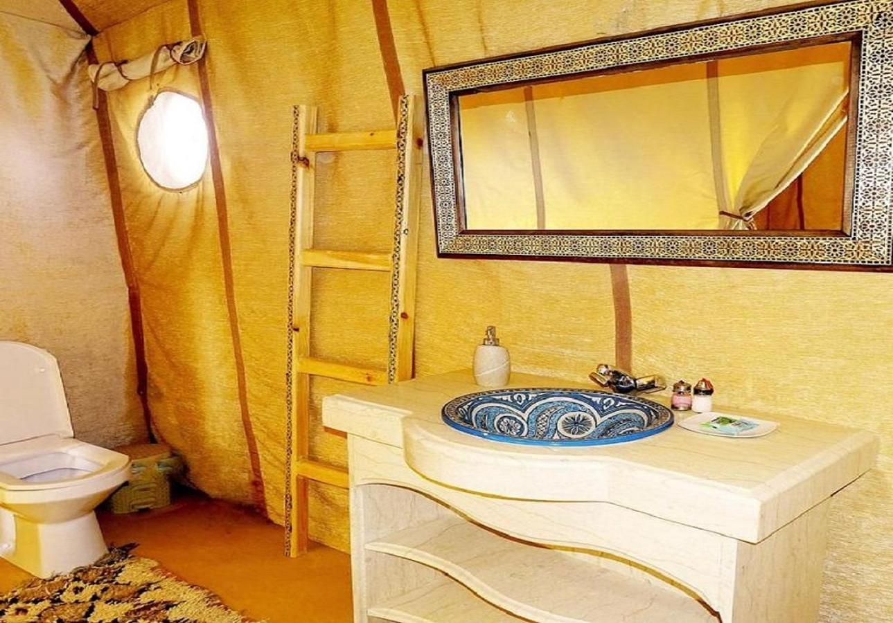 Desert Luxury Tented & Activities Hotell Adrouine Exteriör bild